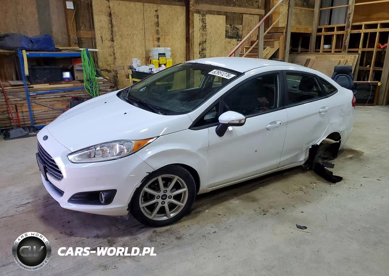 2015 Ford Fiesta Se – zdjęcie 1 z 13