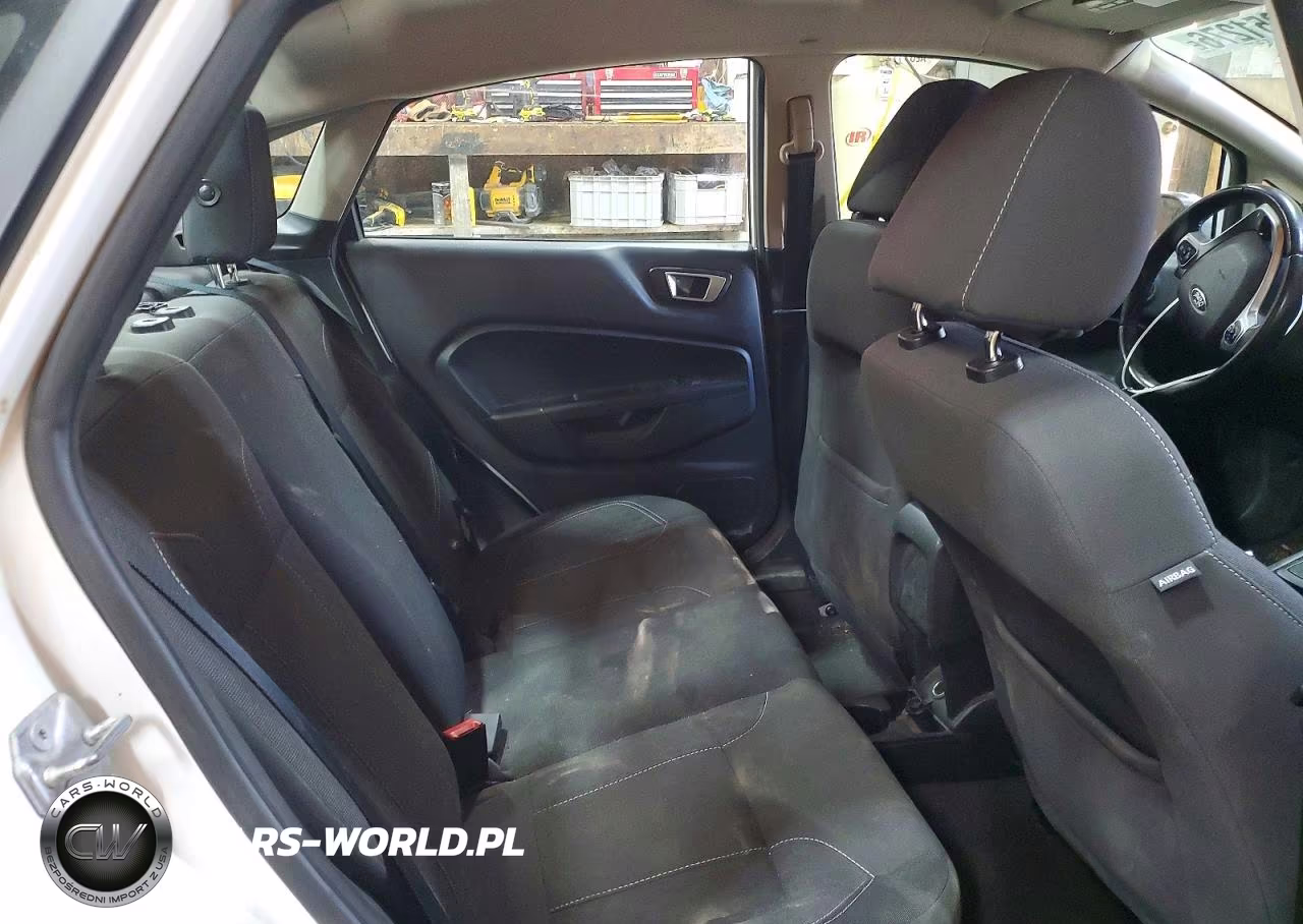 2015 Ford Fiesta Se VIN:3FADP4BJ0FM176021 - 10