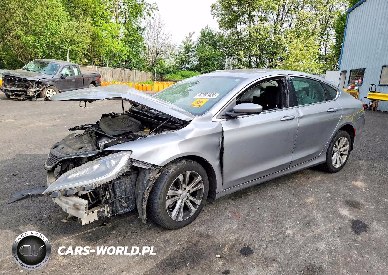 2015 Chrysler 200 Limited – zdjęcie 1 z 12