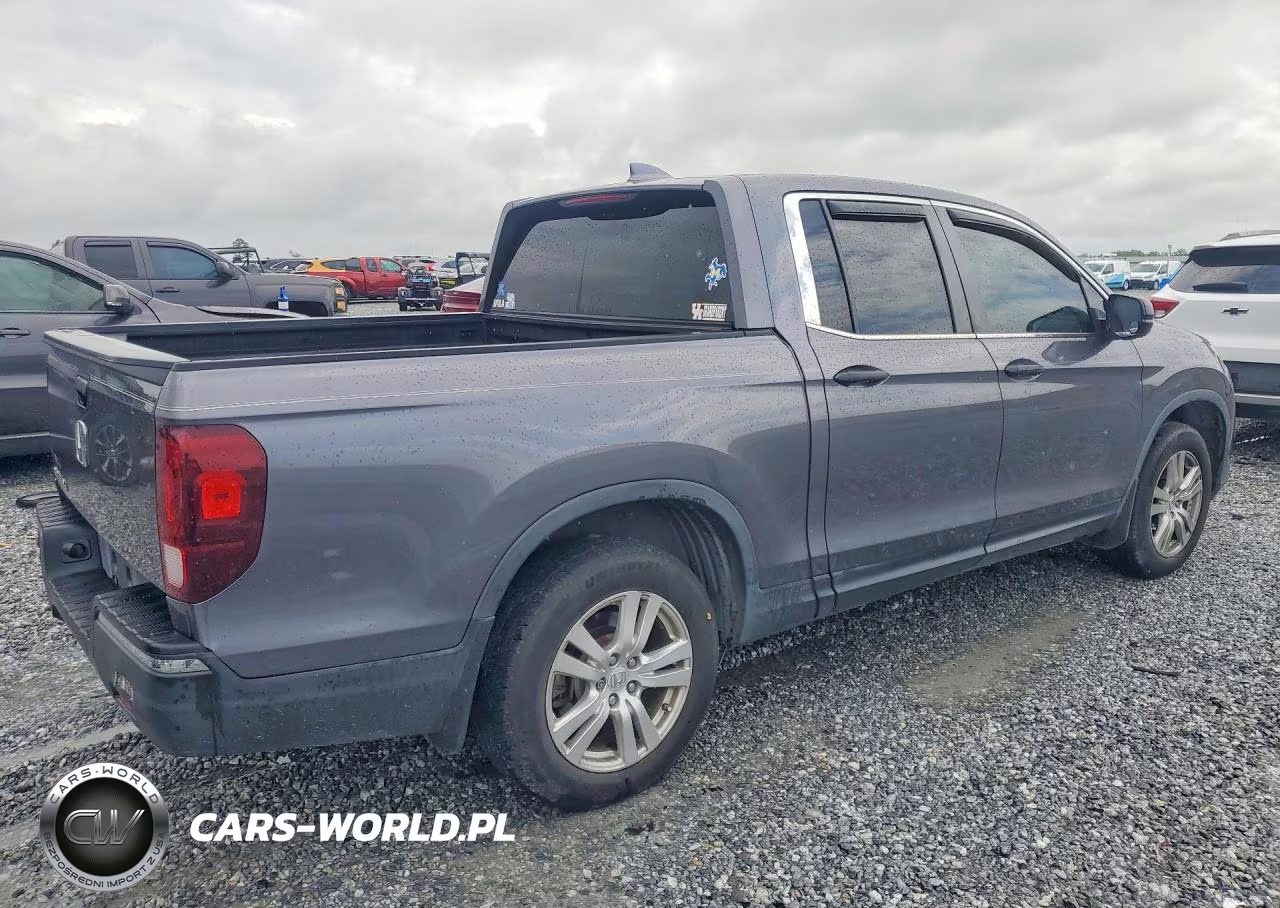 2019 Honda Ridgeline Rt VIN:5FPYK2F28KB005895 - 3