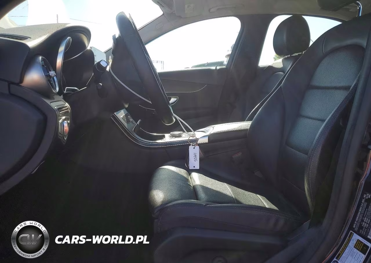 2019 Mercedes-Benz C 300 VIN:55SWF8DB8KU302240 - 7