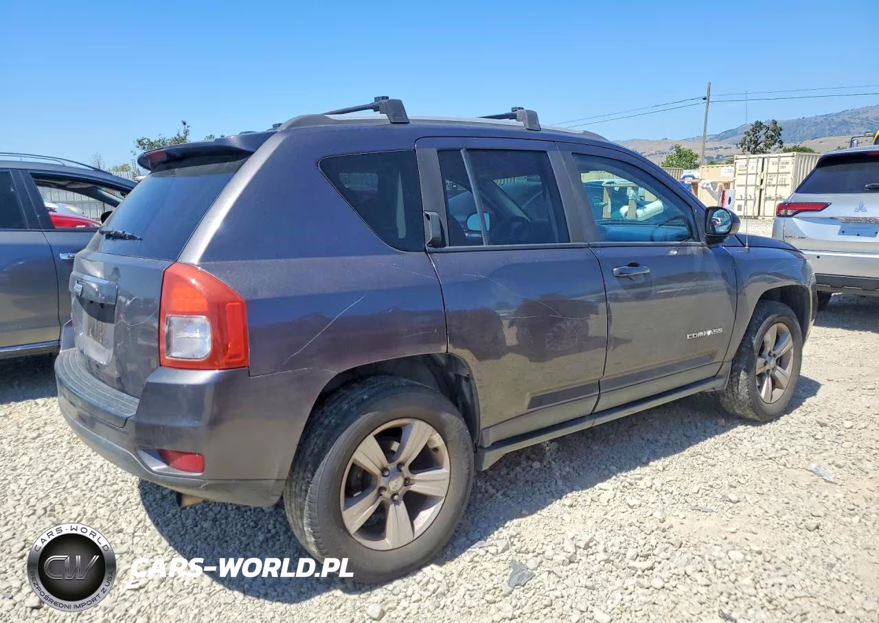 2016 Jeep Compass Sport VIN:1C4NJDBB6GD722729 - 3