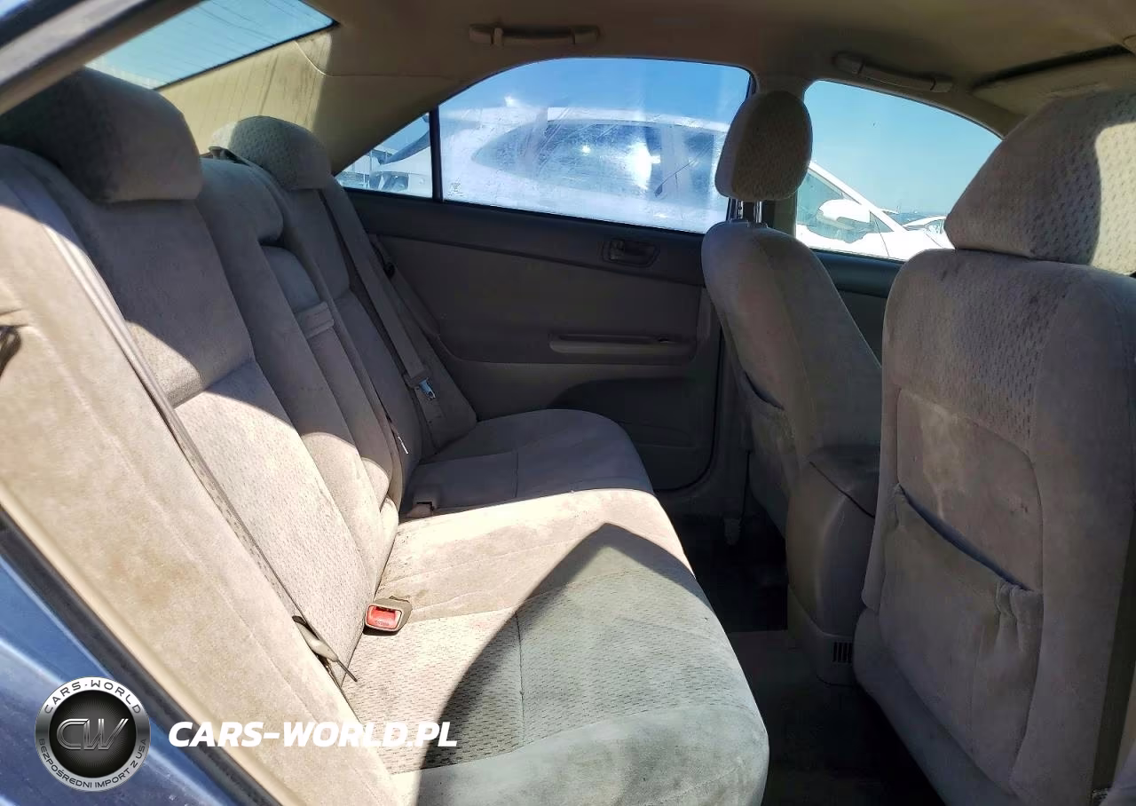 2004 Toyota Camry Le VIN:4T1BE32K54U813533 - 10
