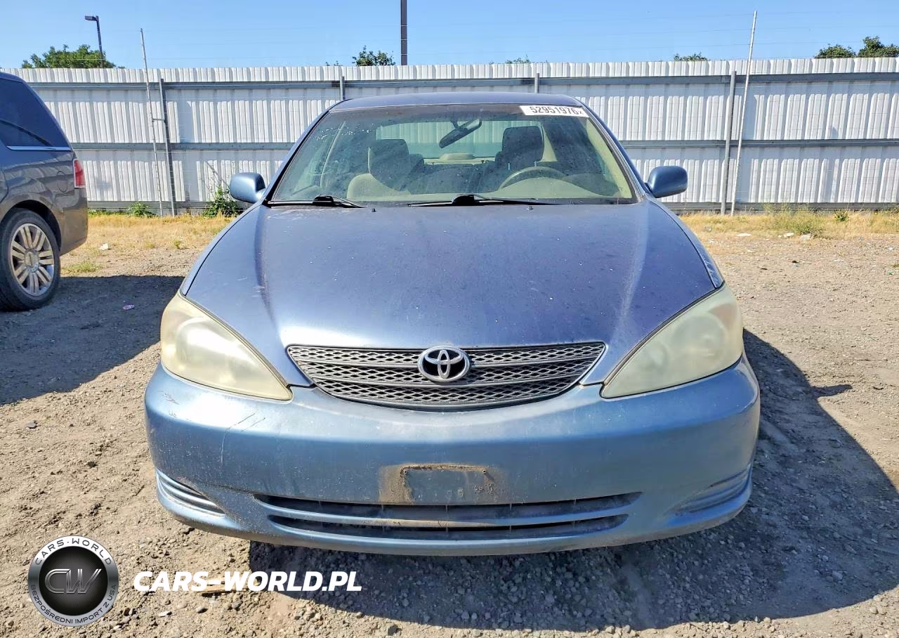 2004 Toyota Camry Le VIN:4T1BE32K54U813533 - 5