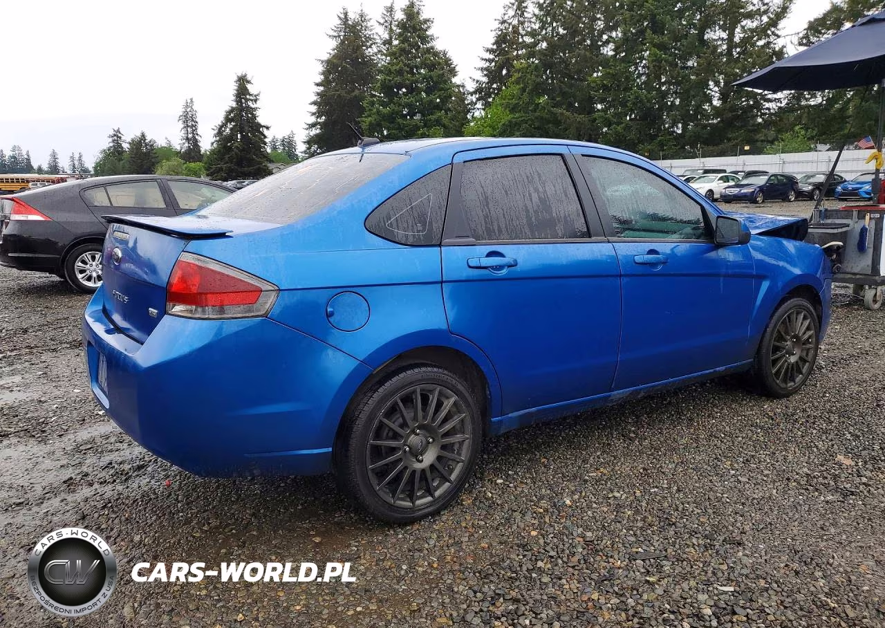 2010 Ford Focus Ses VIN:1FAHP3GN5AW192327 - 3