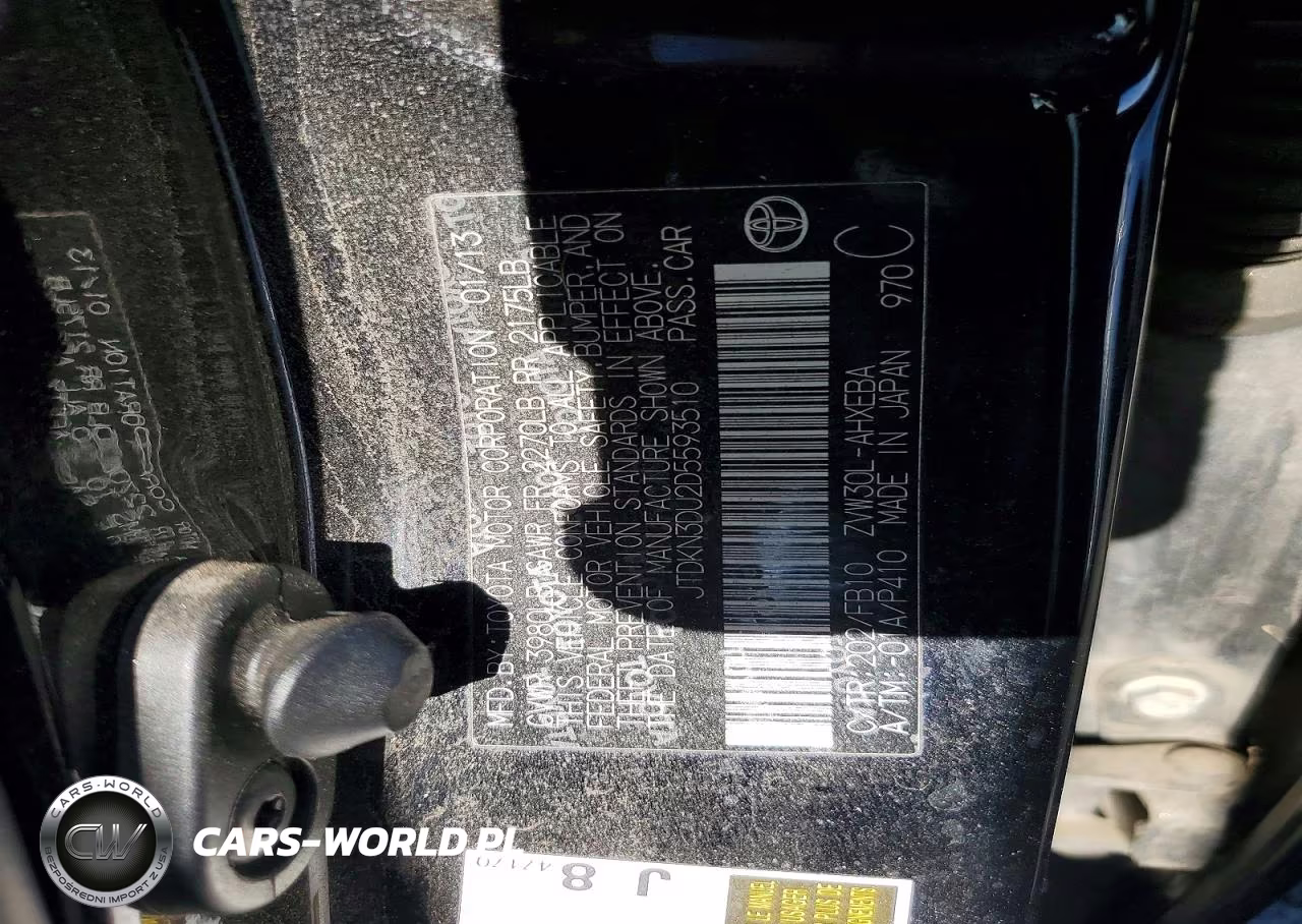 2013 Toyota Prius Two VIN:JTDKN3DU2D5593510 - 12