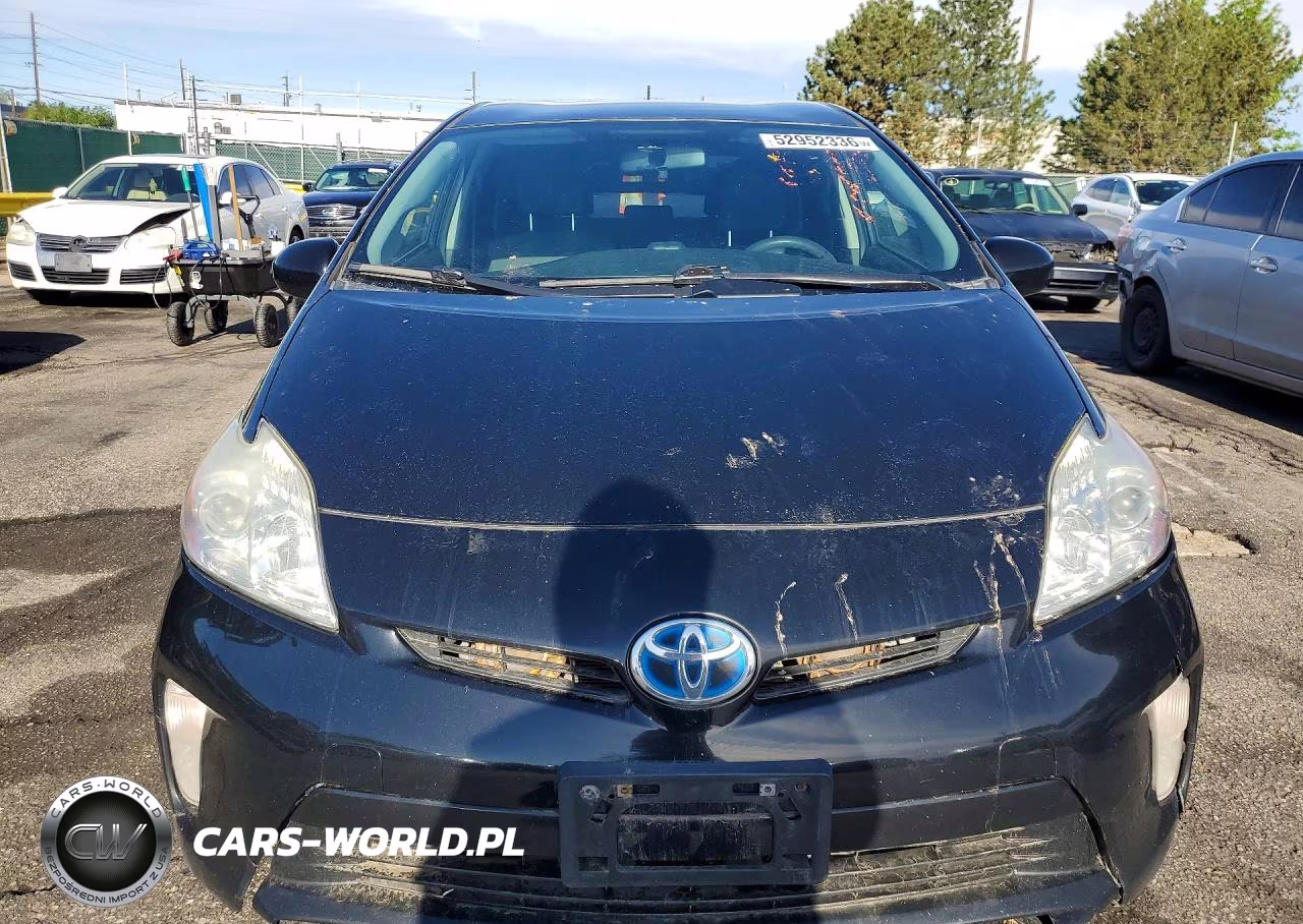 2013 Toyota Prius Two VIN:JTDKN3DU2D5593510 - 5