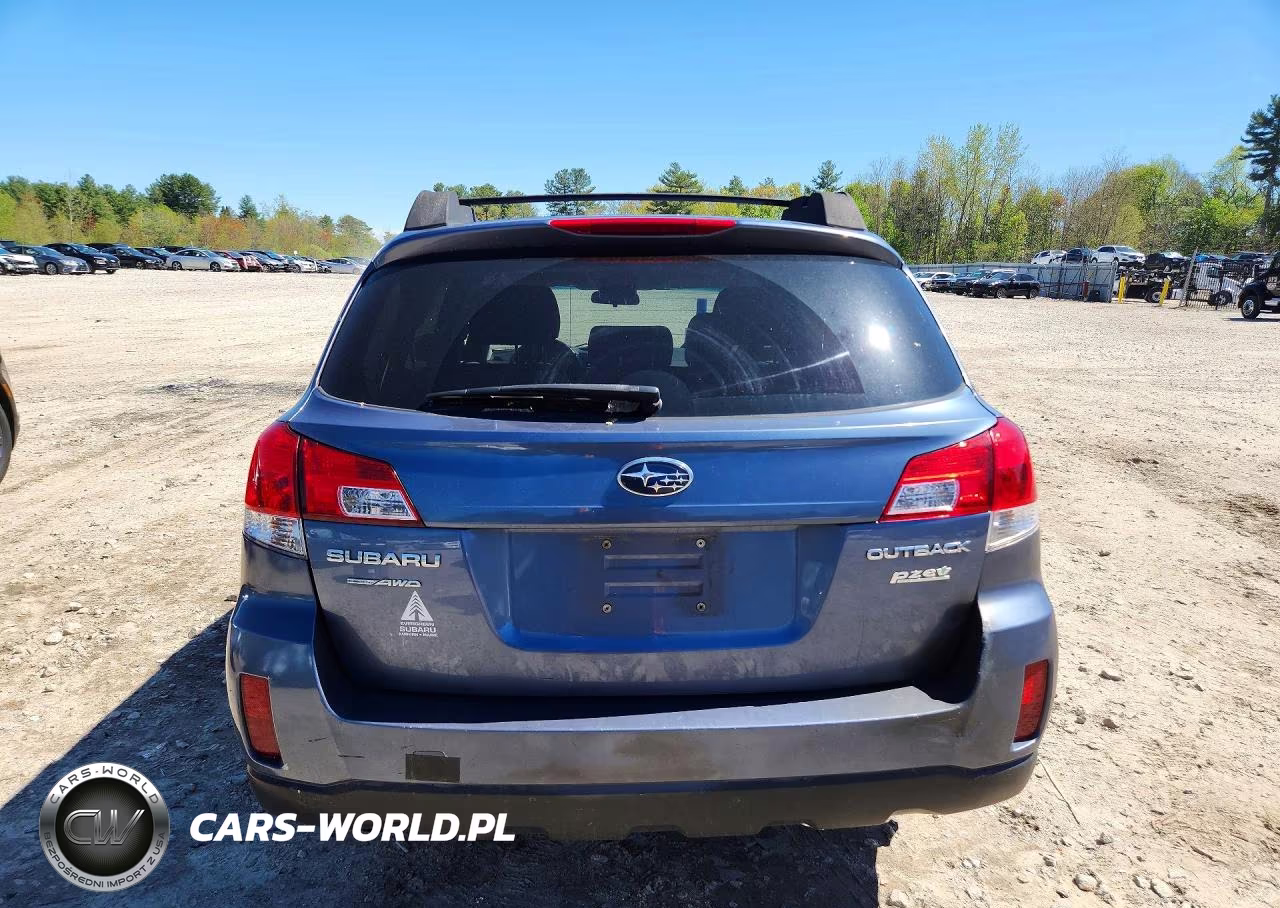 2013 Subaru Outback 2.5I Premium VIN:4S4BRBCC3D1228750 - 6