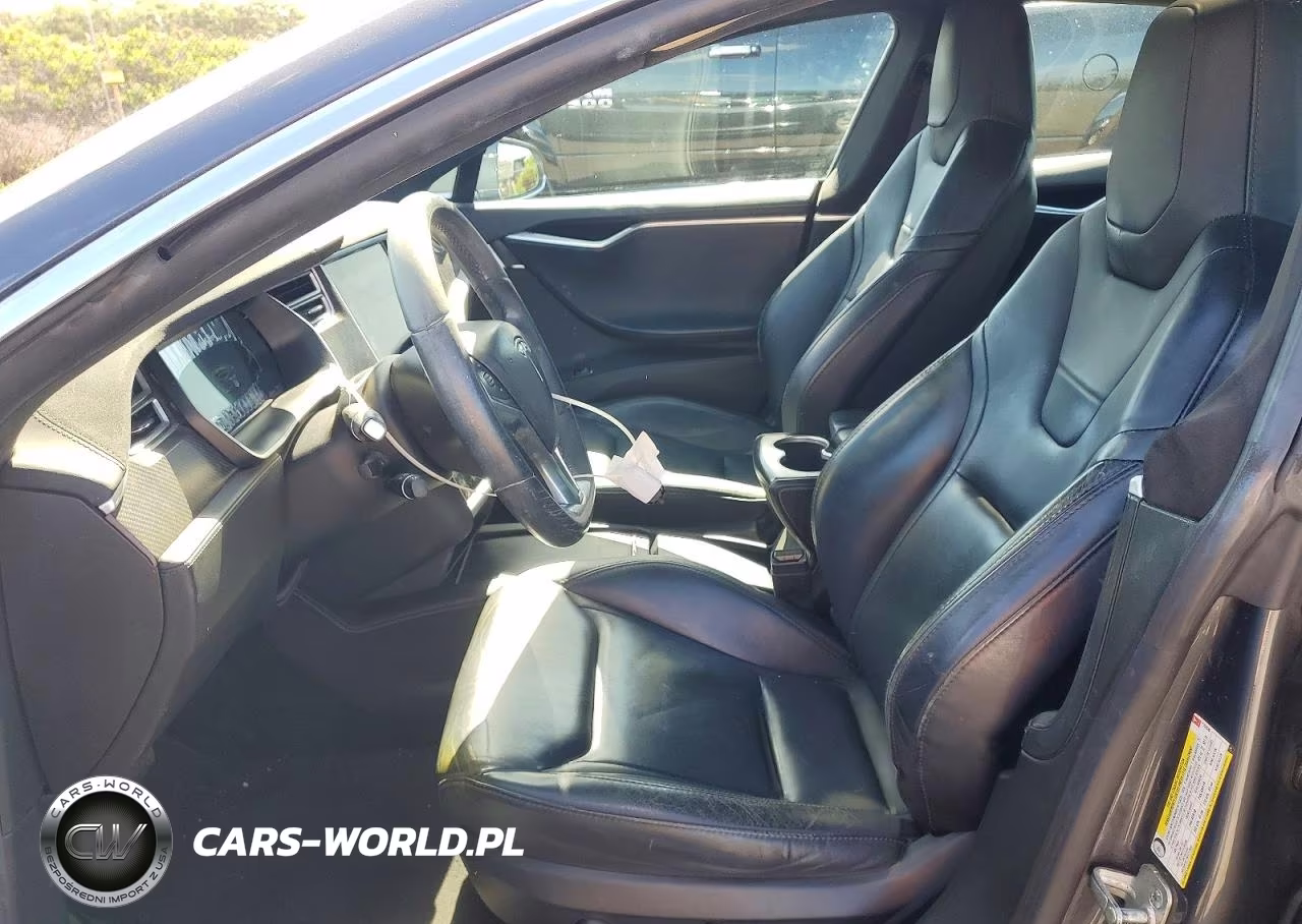 2016 Tesla Model S VIN:5YJSA1E20GF170330 - 7