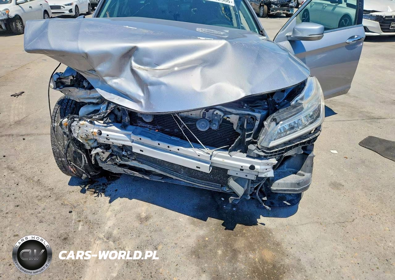 2017 Honda Accord Touring VIN:1HGCR3F97HA033644 - 11