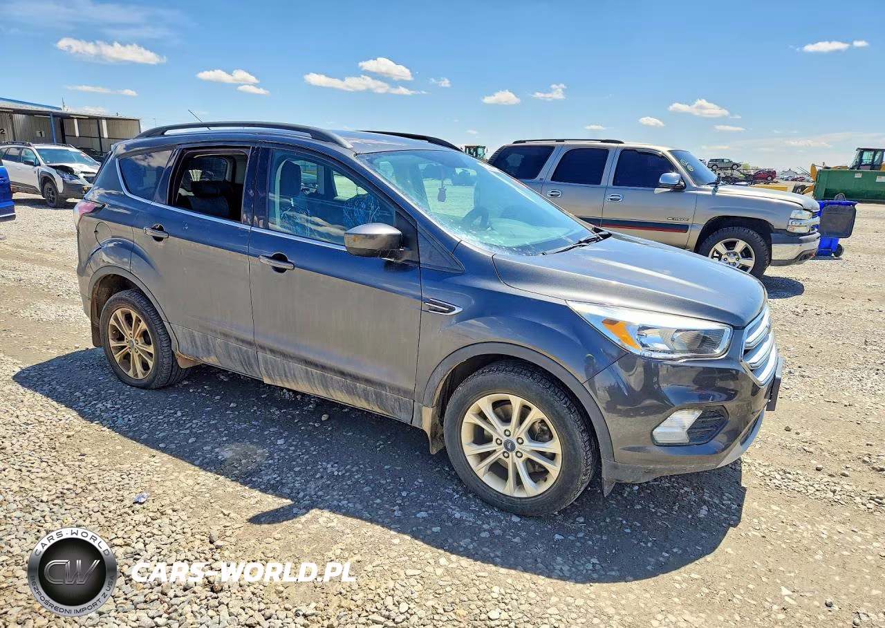 2018 Ford Escape Se VIN:1FMCU9GD1JUB59369 - 4