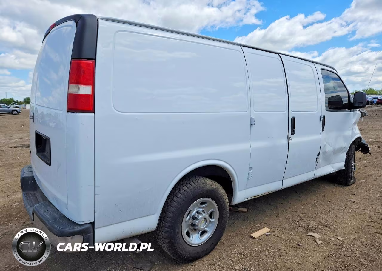 2013 Chevrolet Express G3500 VIN:1GCZGTBG0D1166095 - 3