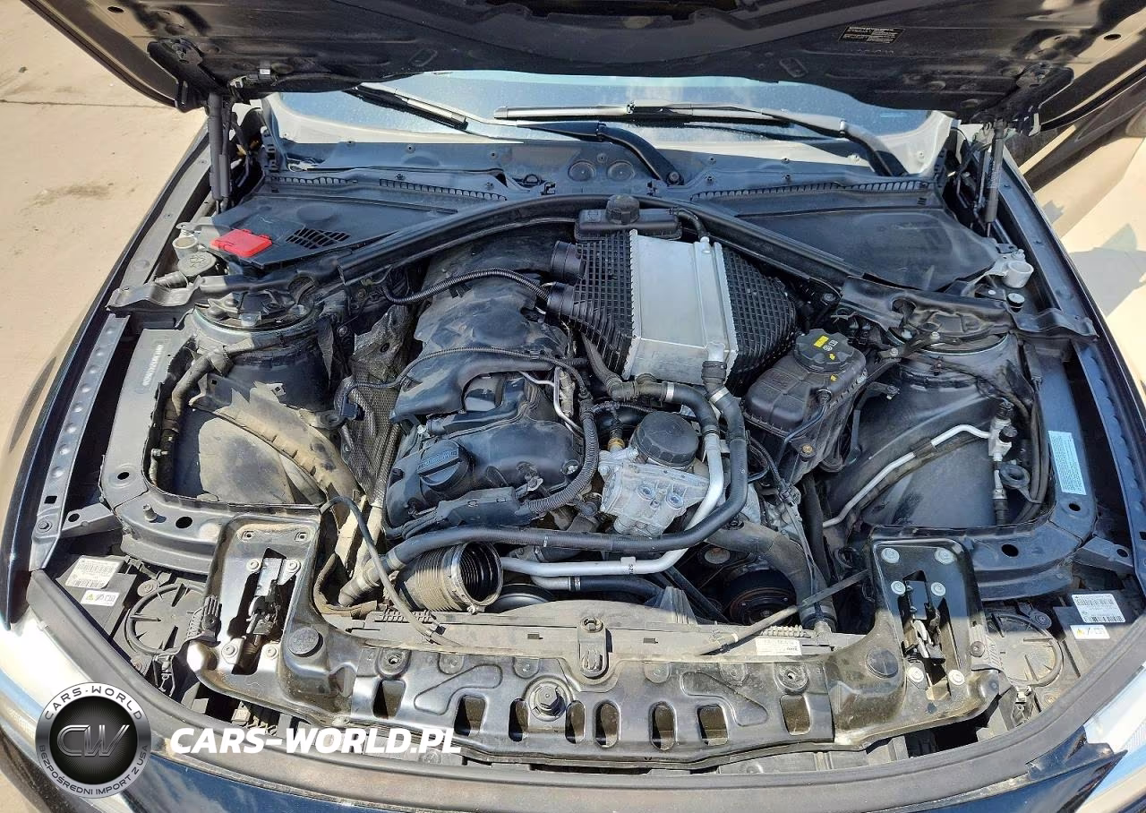 2015 BMW M4 VIN:WBS3R9C52FK329562 - 11