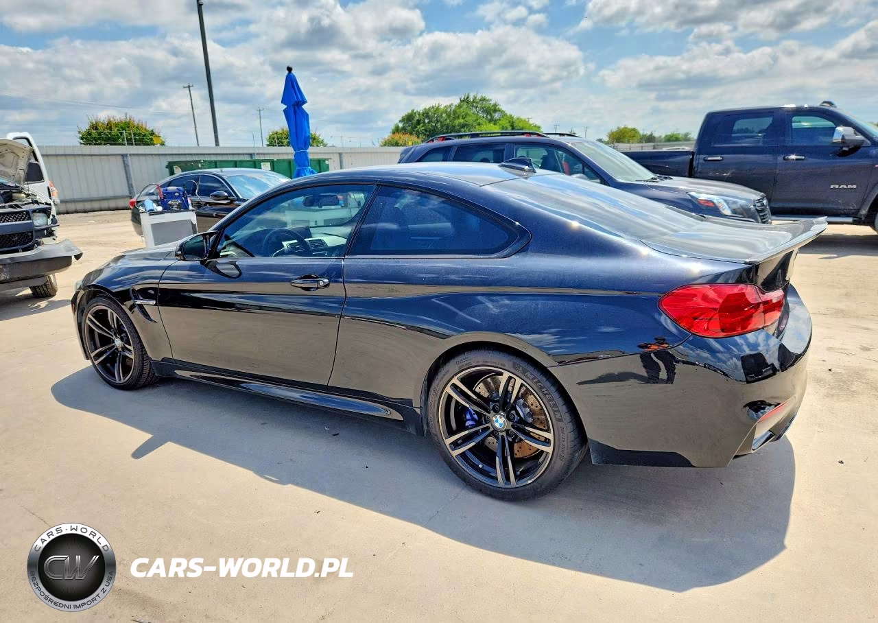 2015 BMW M4 VIN:WBS3R9C52FK329562 - 2