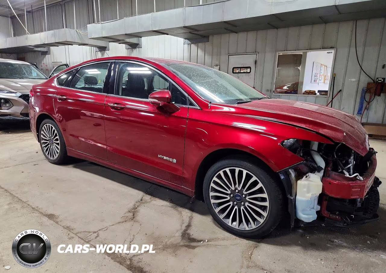 2018 Ford Fusion Titanium VIN:3FA6P0RU4JR120564 - 4