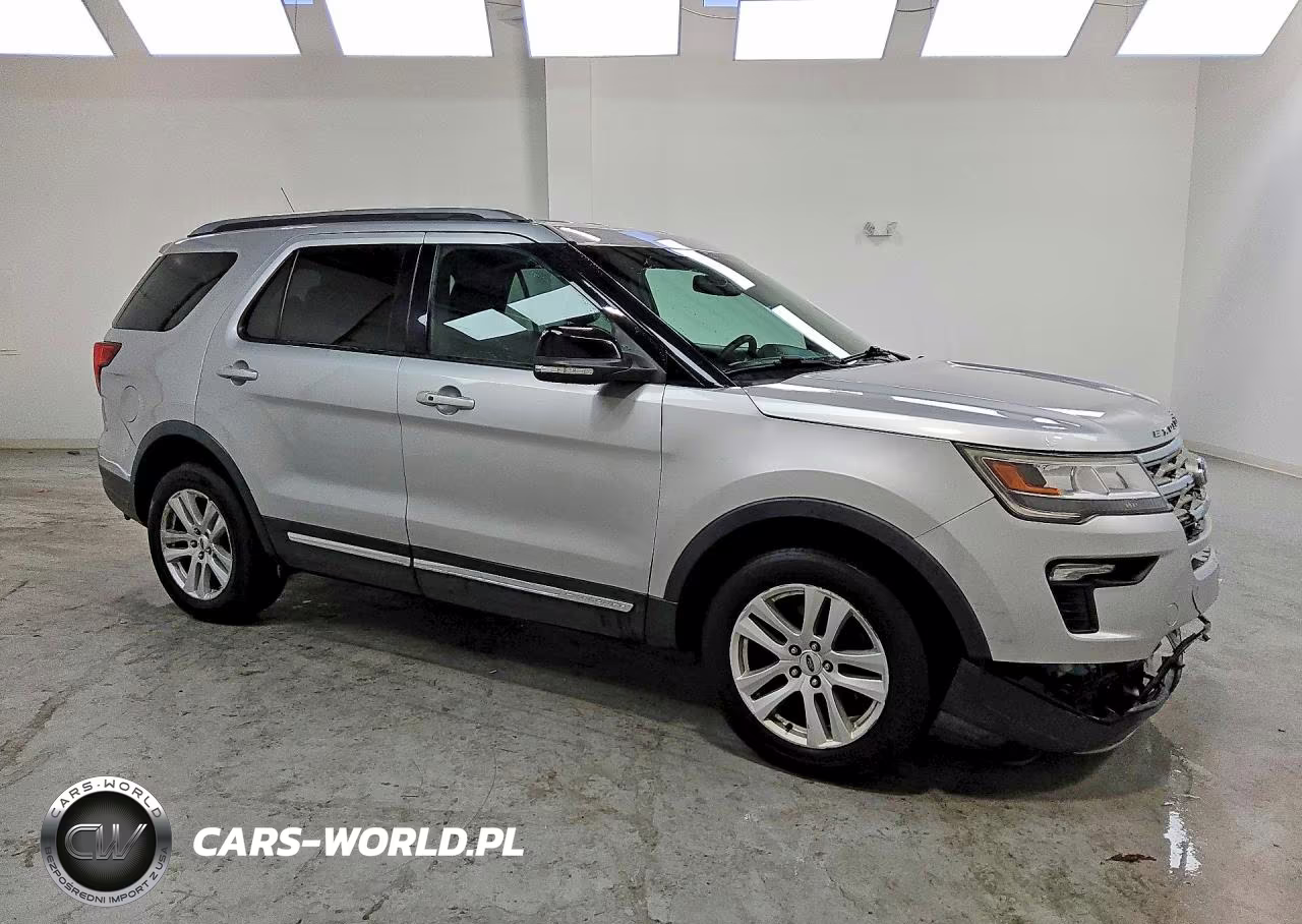 2018 Ford Explorer Xlt VIN:1FM5K8D84JGC15559 - 4