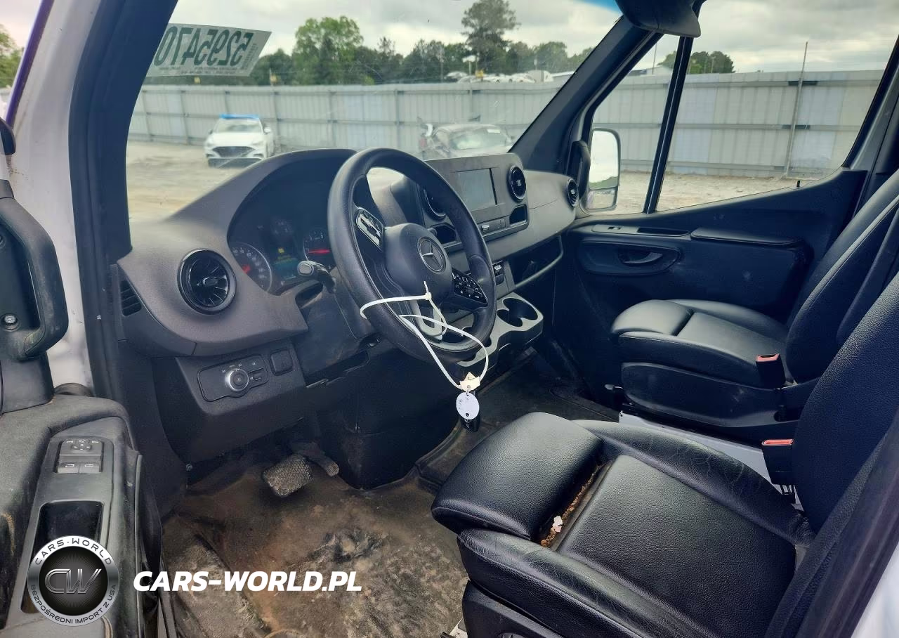 2023 Mercedes-Benz Sprinter 2500 VIN:W1Y4KCHY9PT137773 - 8