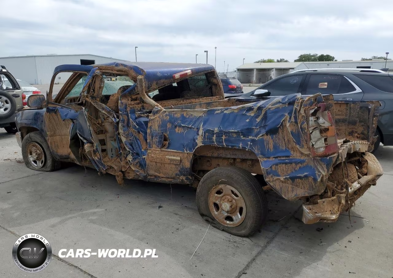 2000 Chevrolet Silverado C1500 VIN:1GCEC19VXYZ317566 - 2