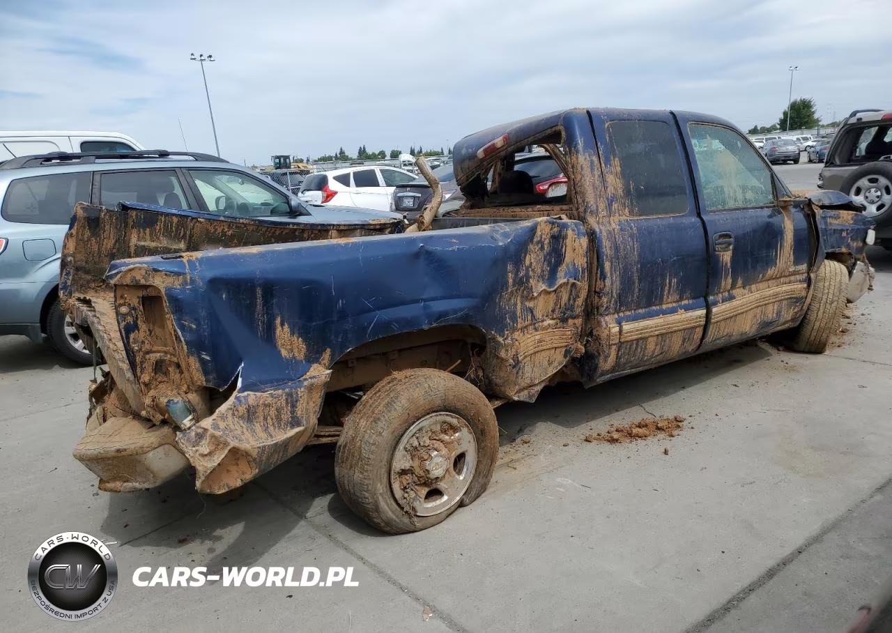 2000 Chevrolet Silverado C1500 VIN:1GCEC19VXYZ317566 - 3