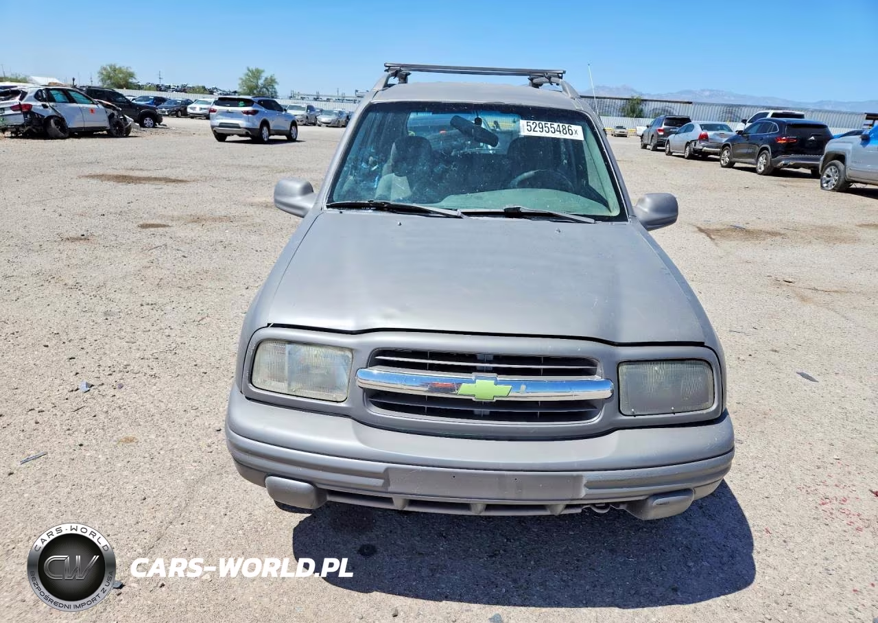 2000 Chevrolet Tracker VIN:2CNBE13C1Y6912768 - 5