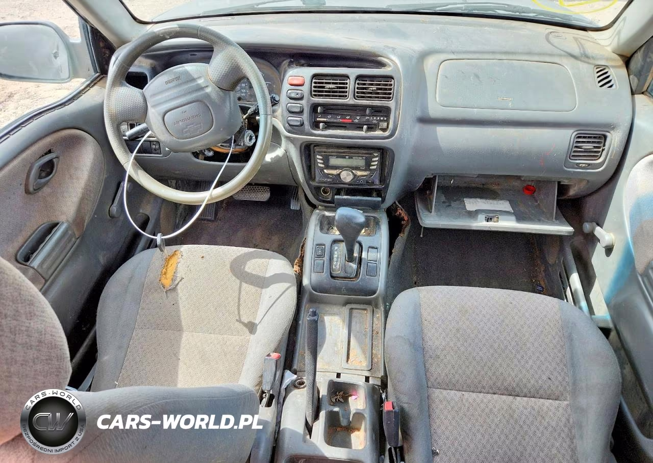 2000 Chevrolet Tracker VIN:2CNBE13C1Y6912768 - 8