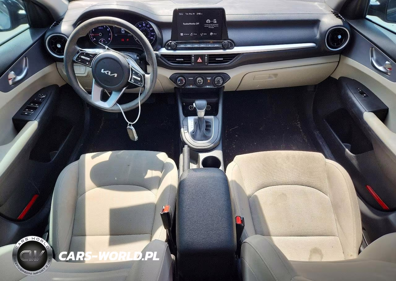 2023 Kia Forte Lxs VIN:3KPF24AD2PE592533 - 8