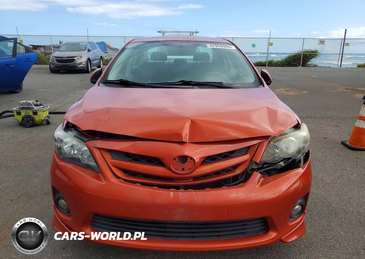 2013 Toyota Corolla S Special Edition VIN:2T1BU4EE6DC083342 - 5