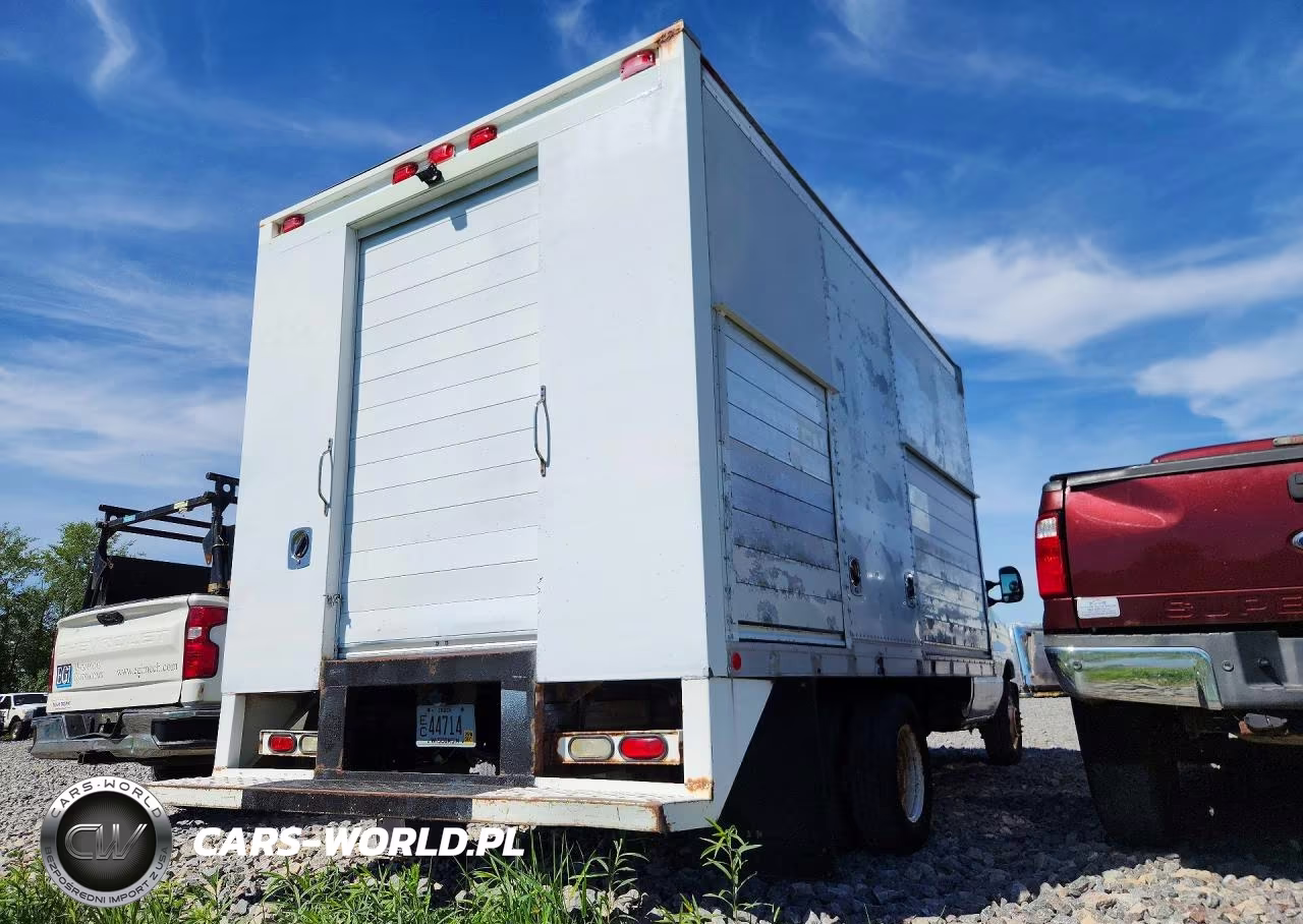 2011 Ford E450 Refrigerated Box Truck VIN:1FDXE4FL4BDA36600 - 3