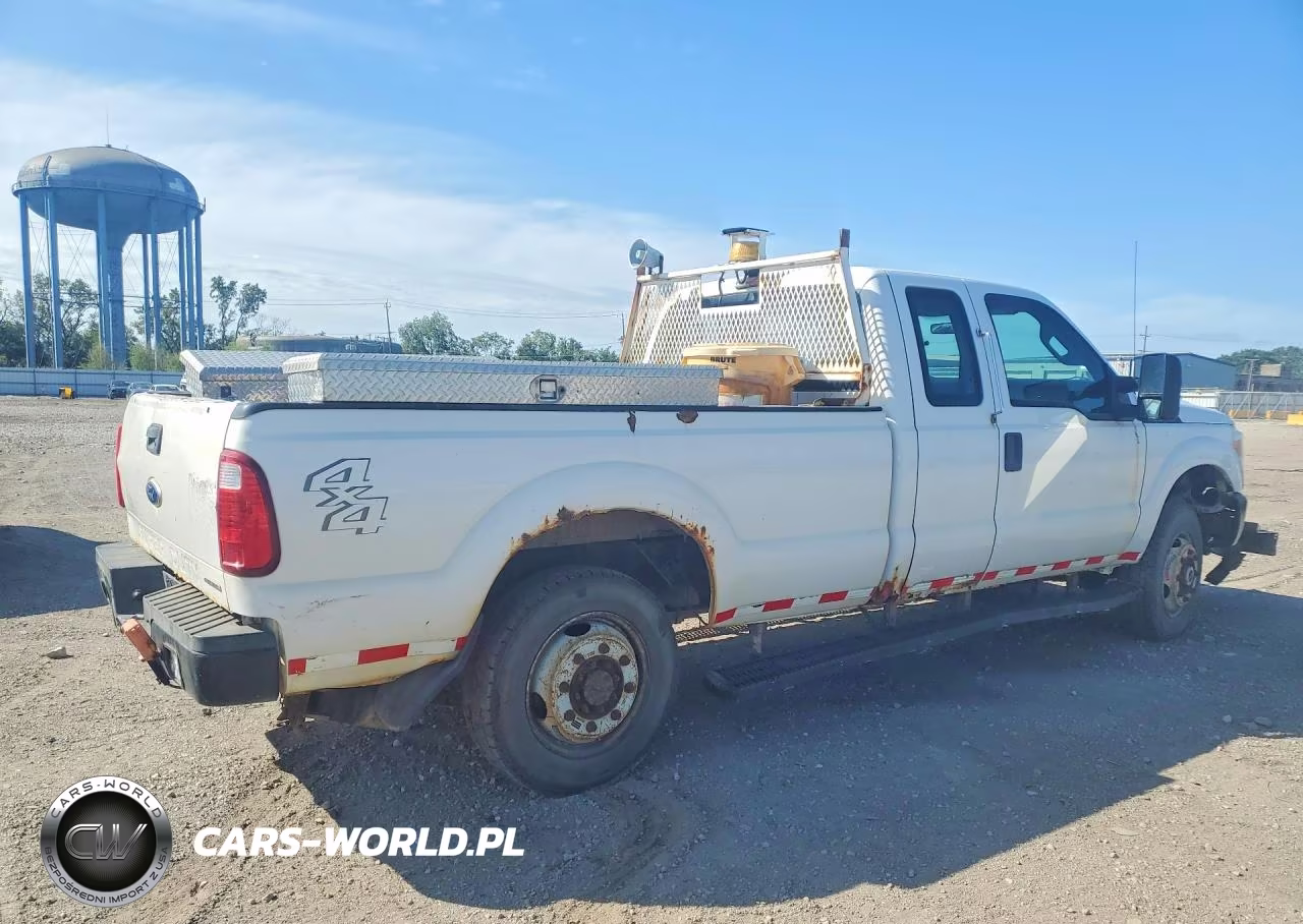 2012 Ford F250 Super Duty VIN:1FT7X2B63CEC57457 - 3