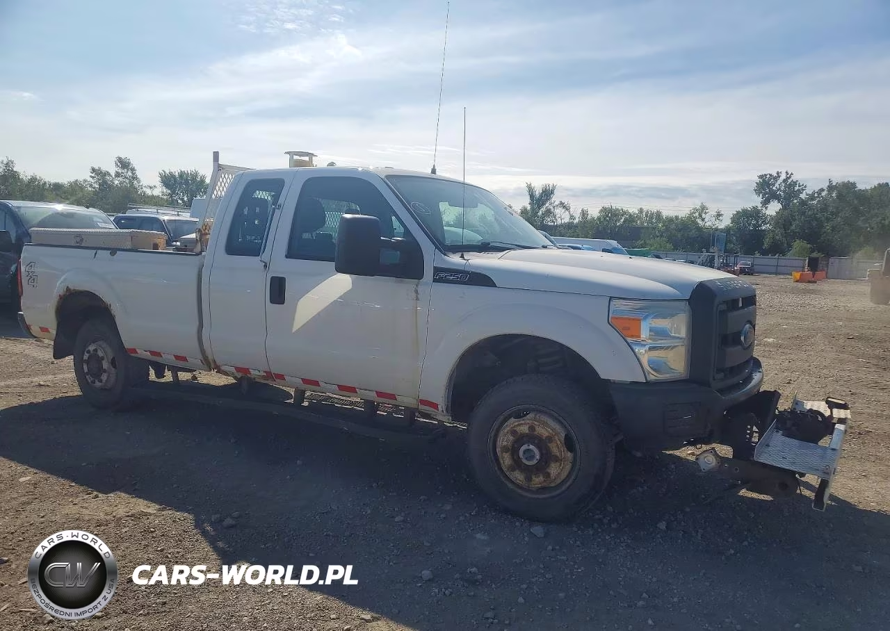 2012 Ford F250 Super Duty VIN:1FT7X2B63CEC57457 - 4