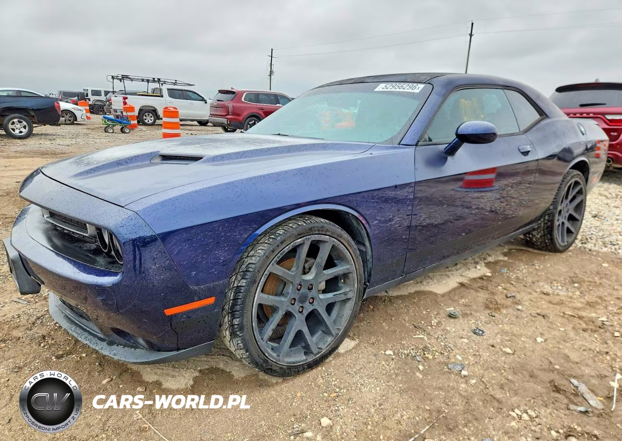 2017 Dodge Challenger Sxt