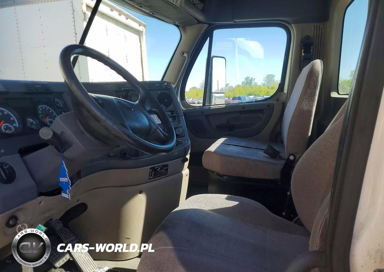 2019 Freightliner Cascadia 113 Semi Truck VIN:3AKBGADV1KSLG6785 - 6