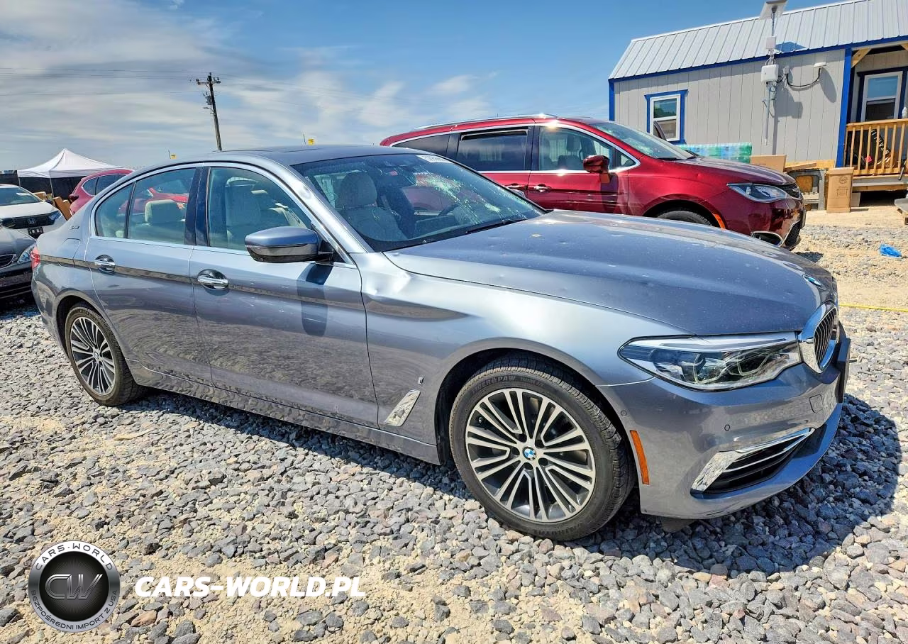 2018 BMW 530Xe VIN:WBAJB1C57JB084185 - 4