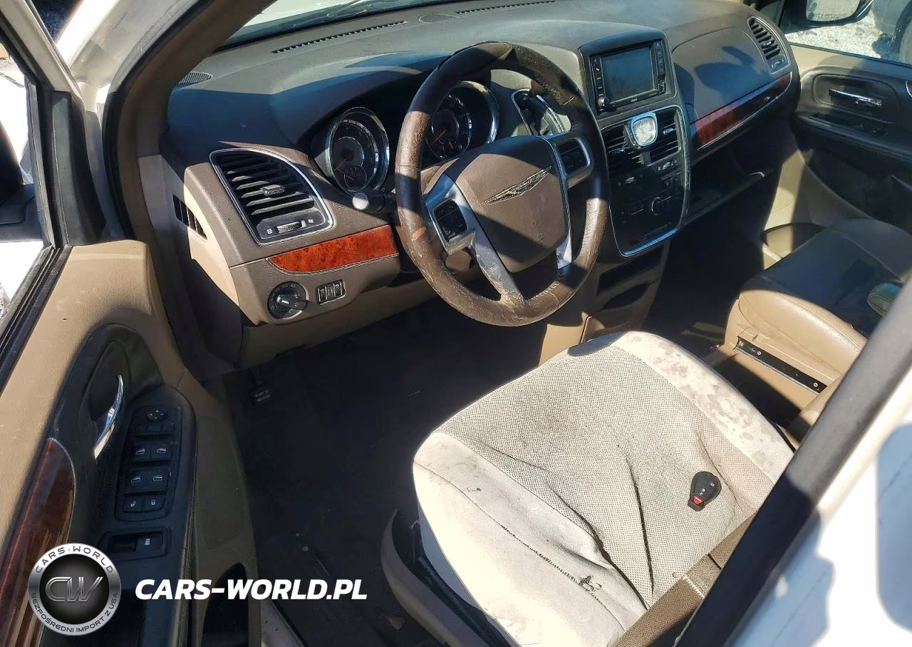 2012 Chrysler Town & Country Touring VIN:2C4RC1BG6CR330668 - 8