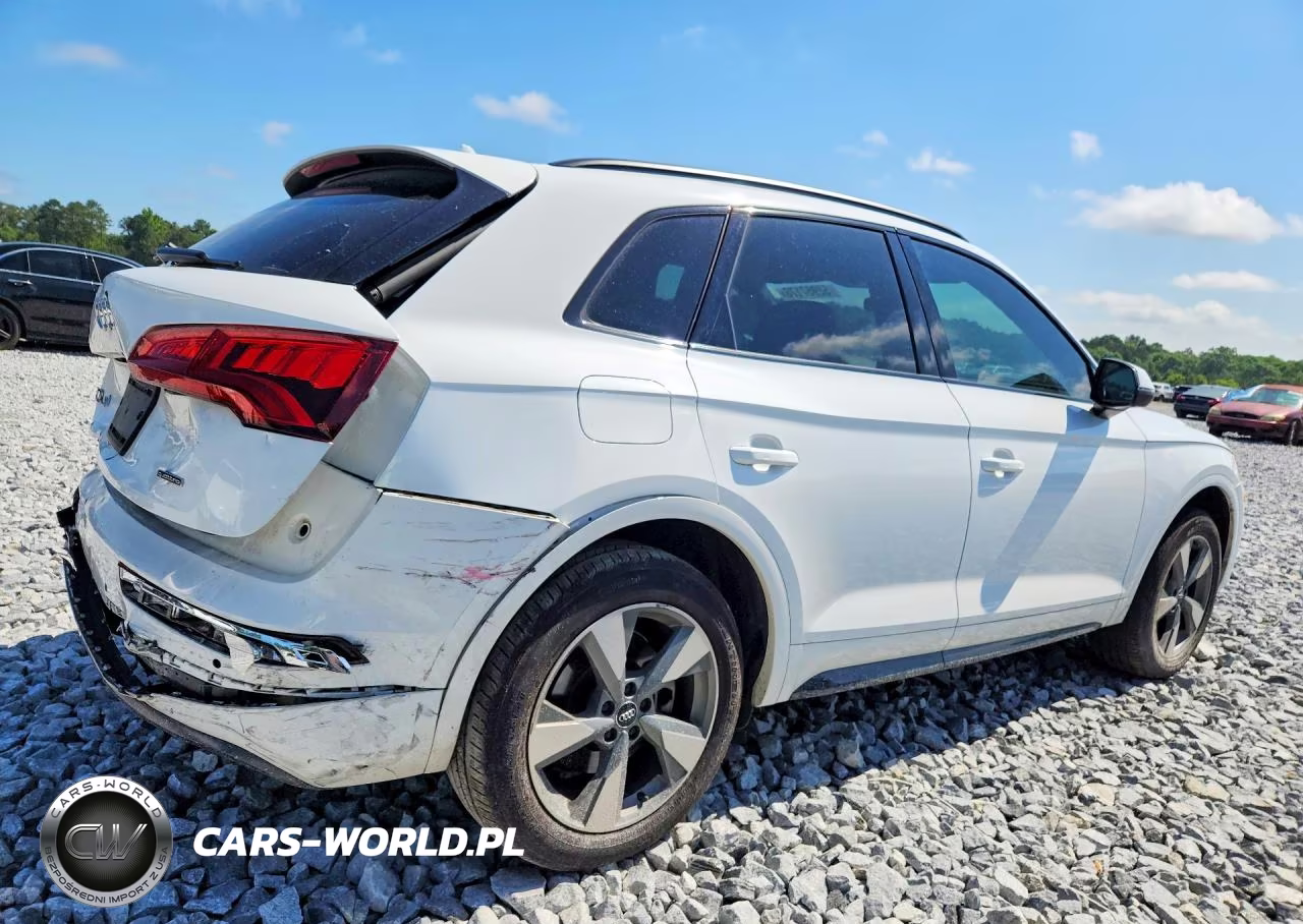 2020 Audi Q5 Premium VIN:WA1ANAFY9L2114221 - 3