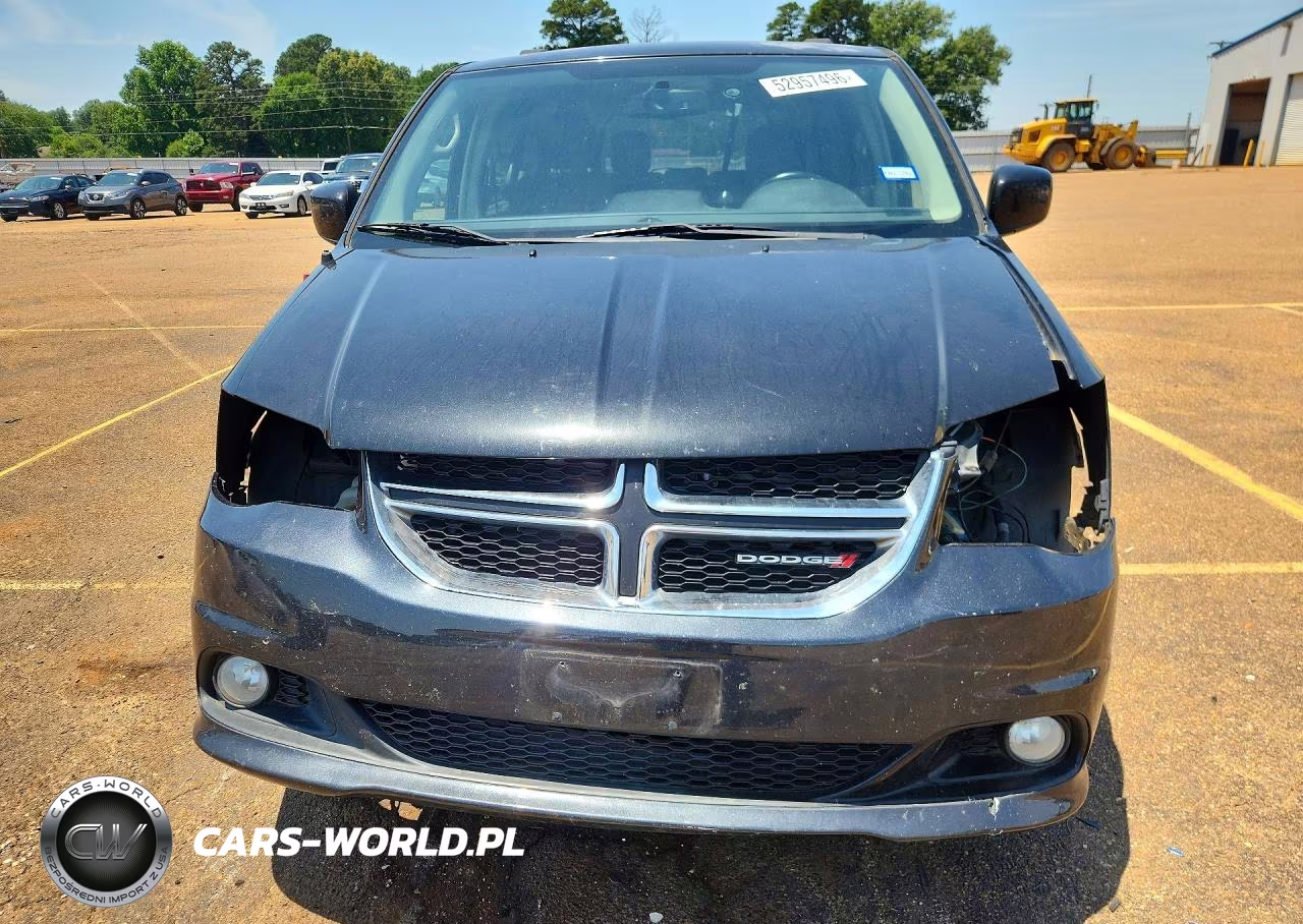 2012 Dodge Grand Caravan Crew VIN:2C4RDGDGXCR292374 - 5