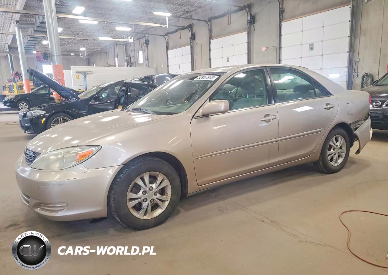 2004 Toyota Camry Le