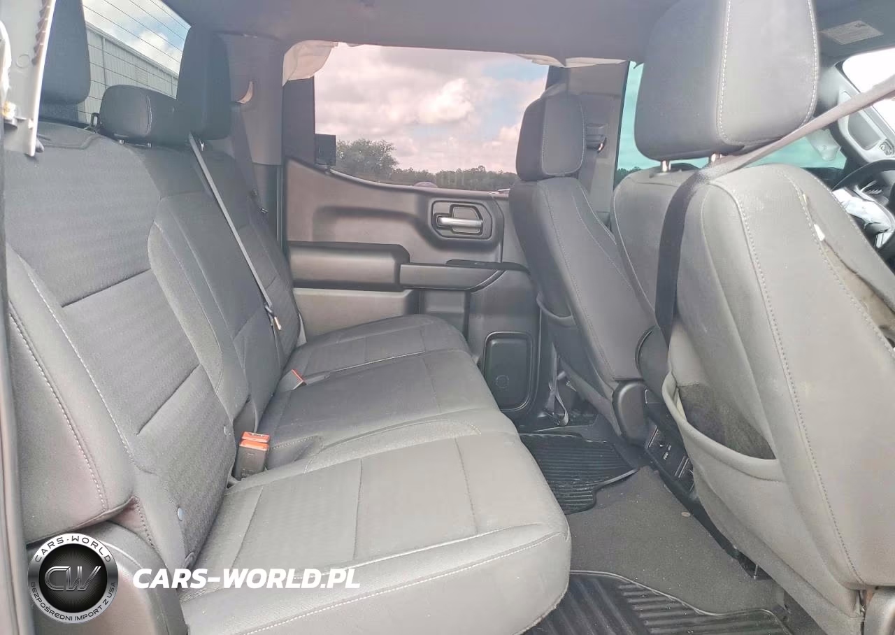 2024 Chevrolet Silverado C1500 Custom VIN:1GCPABEK7RZ152187 - 10