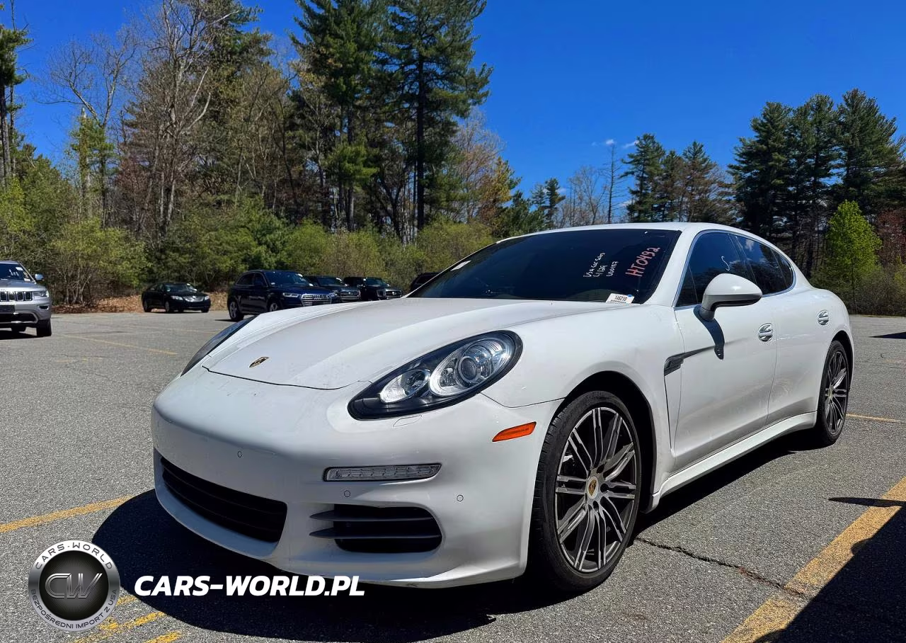 2015 Porsche Panamera S VIN:WP0AB2A72FL051335 - 2