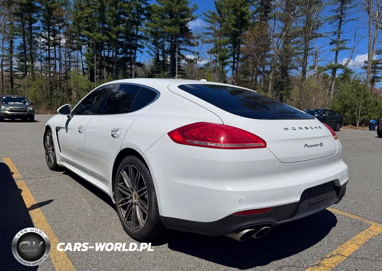 2015 Porsche Panamera S VIN:WP0AB2A72FL051335 - 3