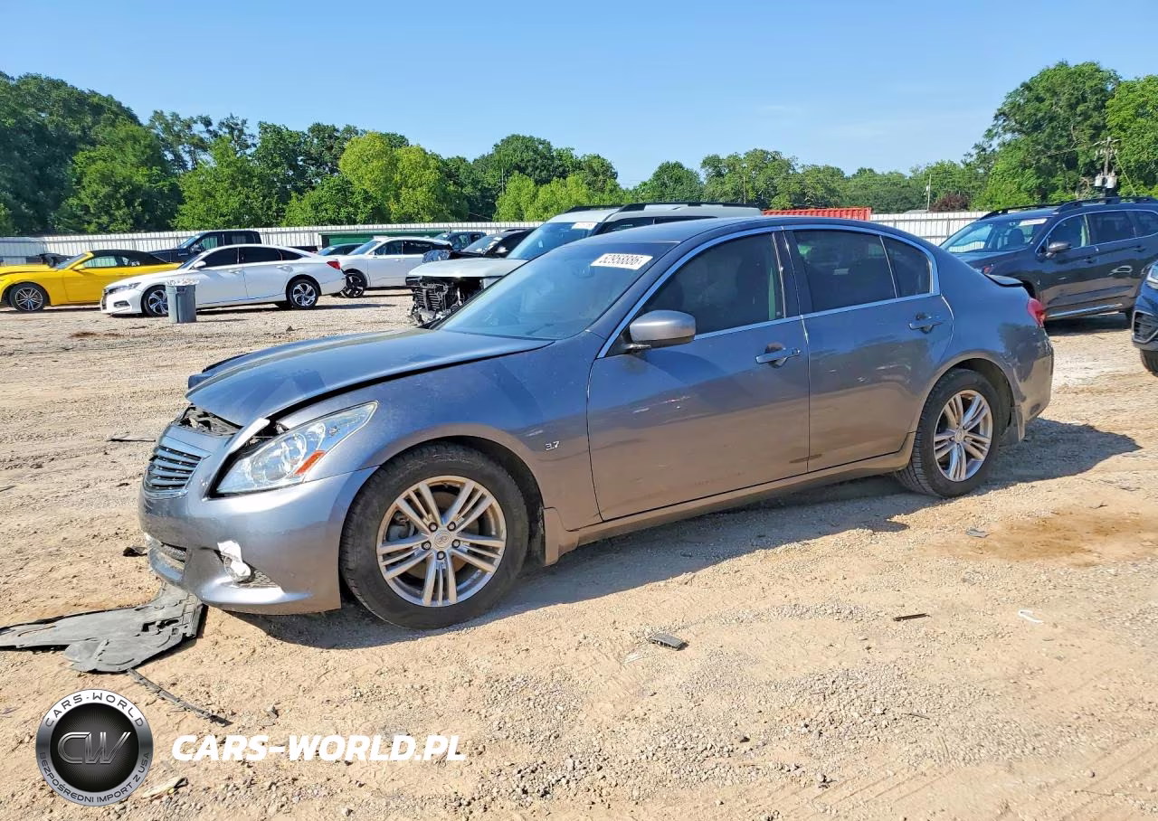 2015 Infiniti Q40 Base