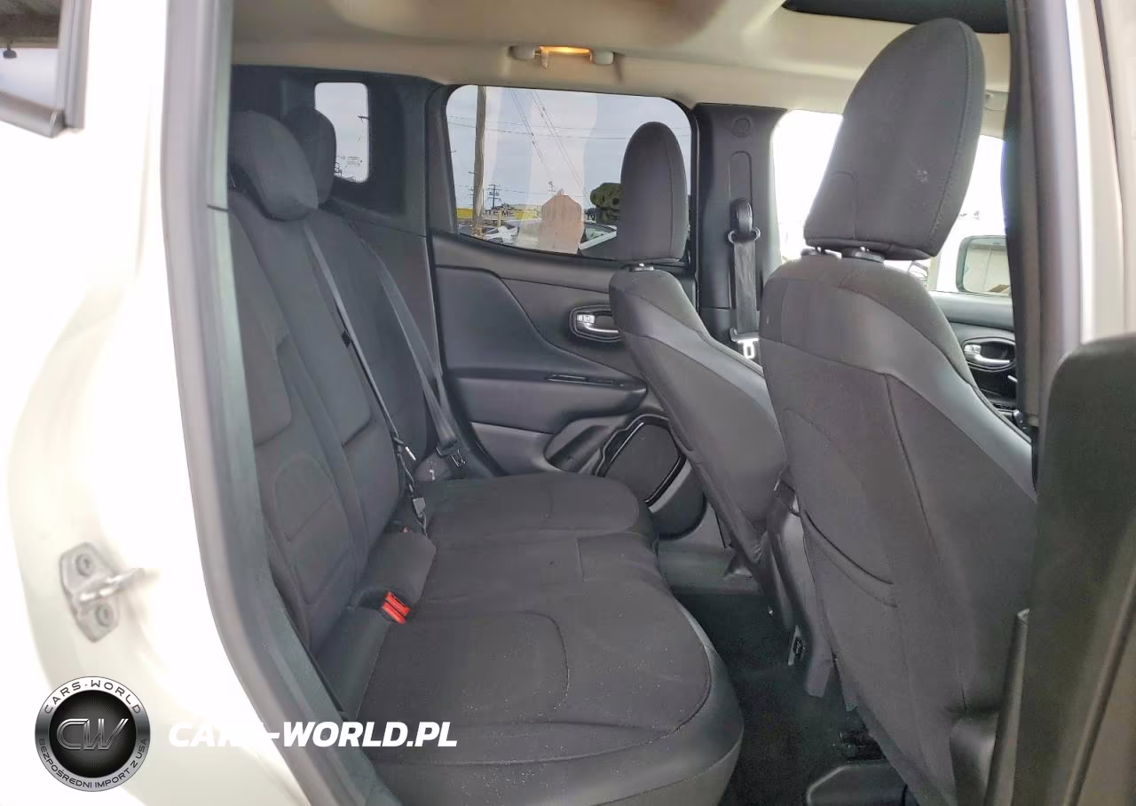2017 Jeep Renegade Latitude VIN:ZACCJABB0HPE93179 - 11