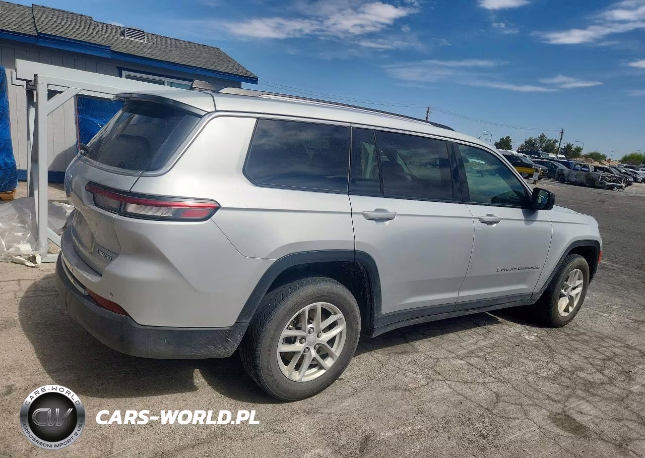 2023 Jeep Grand Cherokee L Laredo VIN:1C4RJKAG6P8805119 - 3