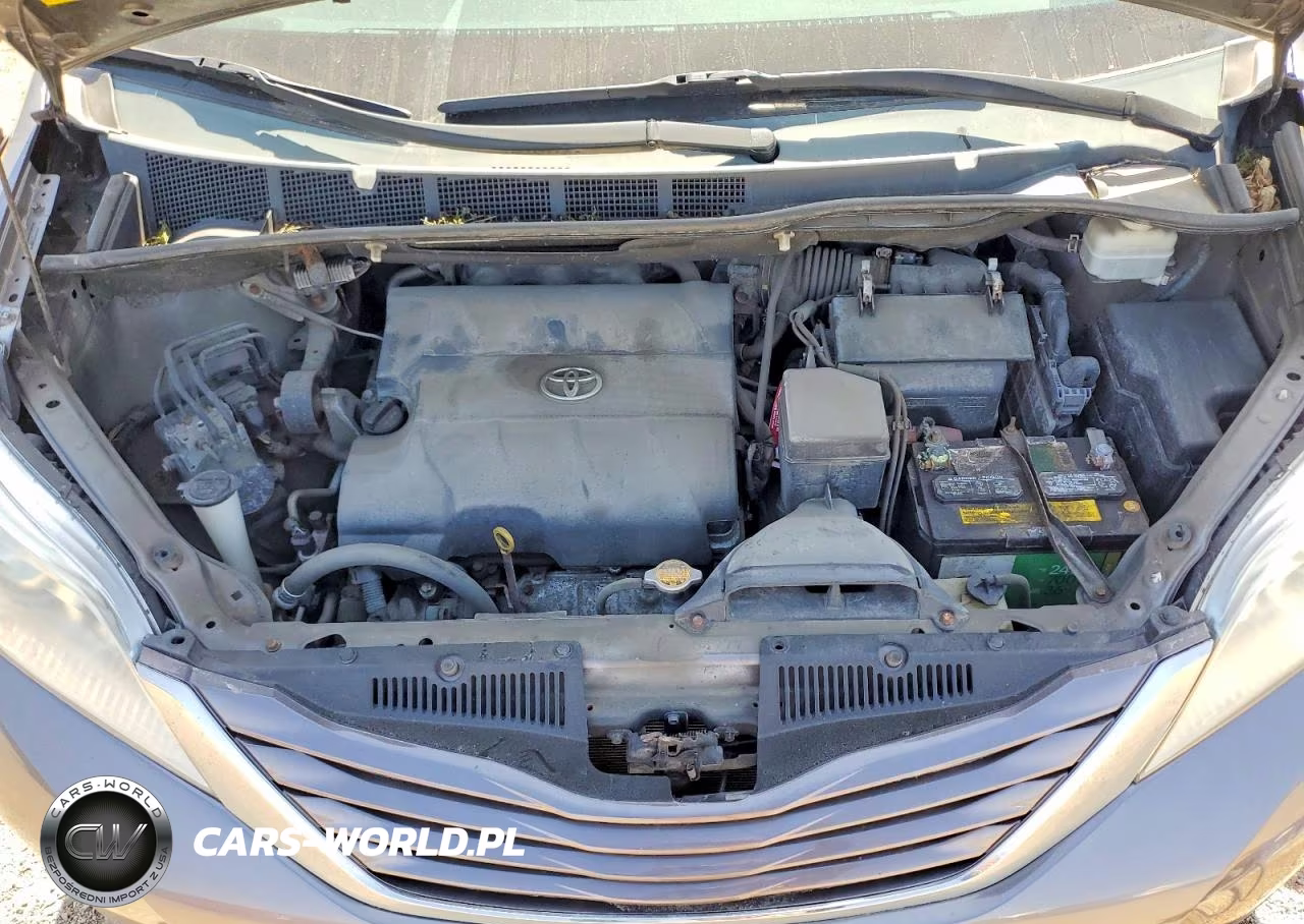 2014 Toyota Sienna Xle 8-Passenger VIN:5TDYK3DC6ES451649 - 12