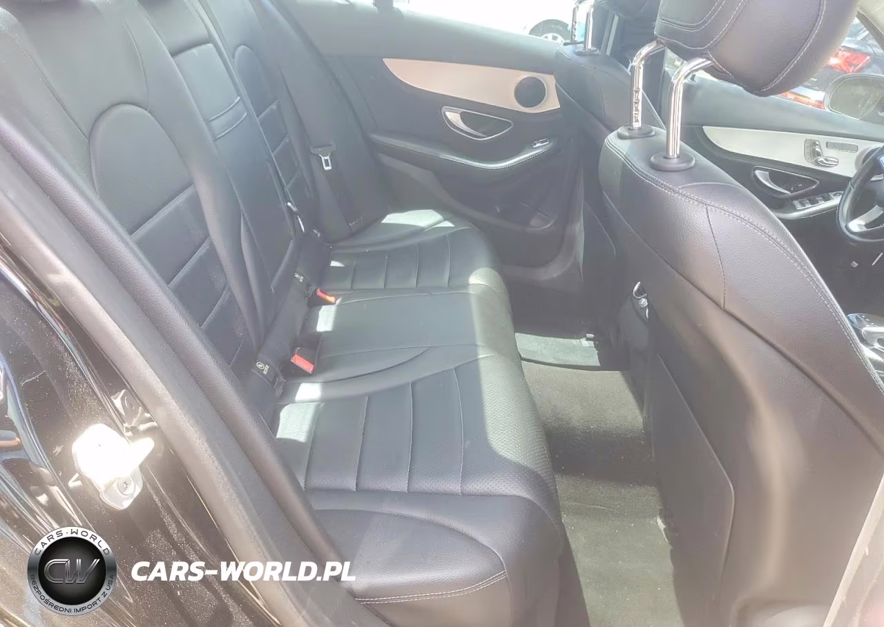 2015 Mercedes-Benz C 300 VIN:55SWF4JBXFU085423 - 10