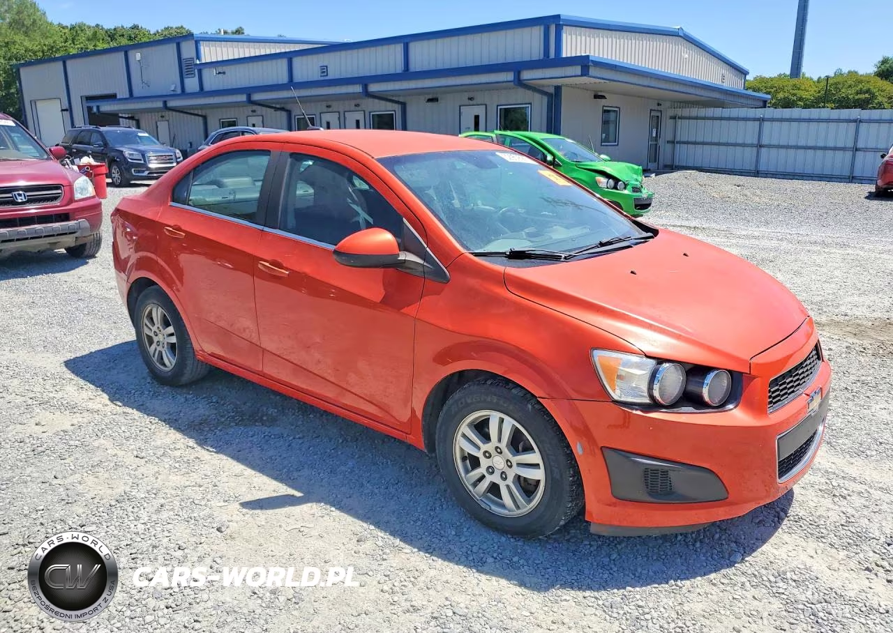 2013 Chevrolet Sonic Lt VIN:1G1JC5SH0D4156896 - 4