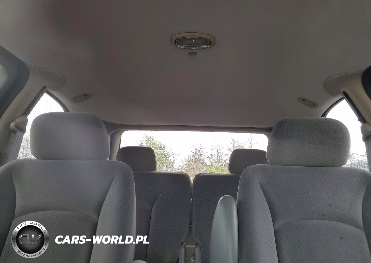2005 Chrysler Town & Country VIN:1C4GP45R65B215337 - 10