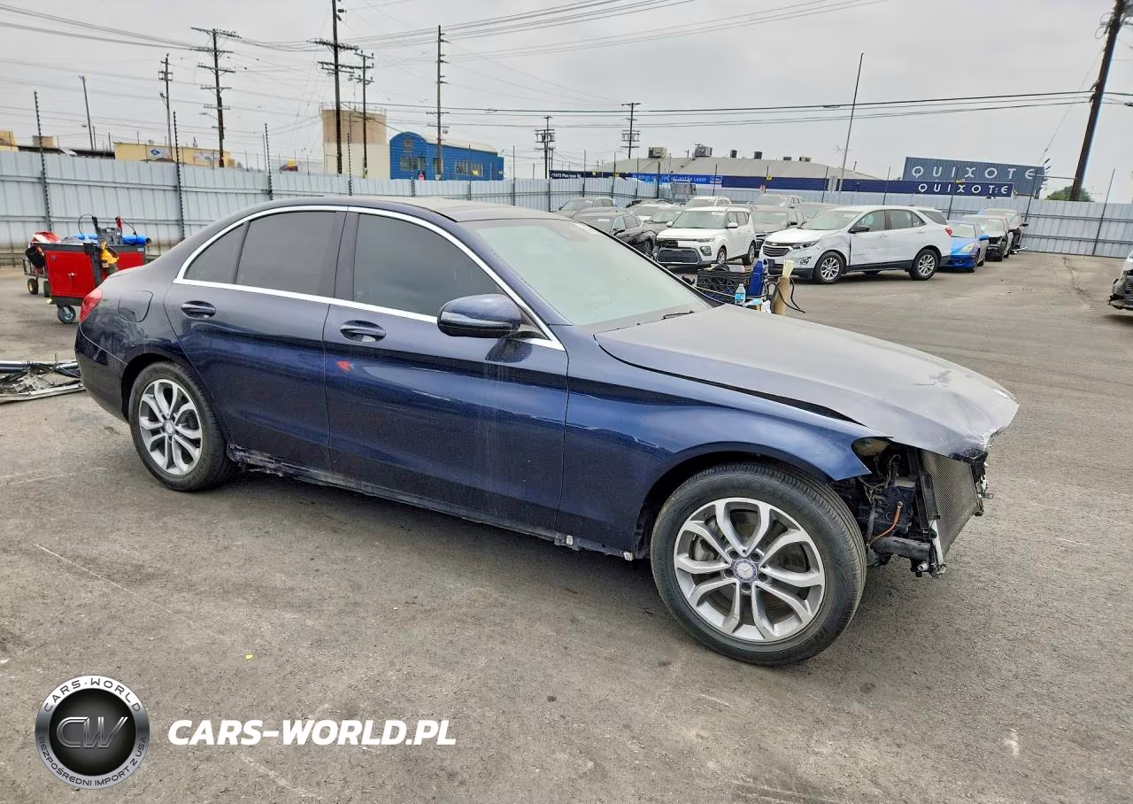 2017 Mercedes-Benz C 300 VIN:55SWF4JBXHU186917 - 4