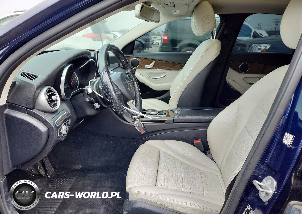 2017 Mercedes-Benz C 300 VIN:55SWF4JBXHU186917 - 7
