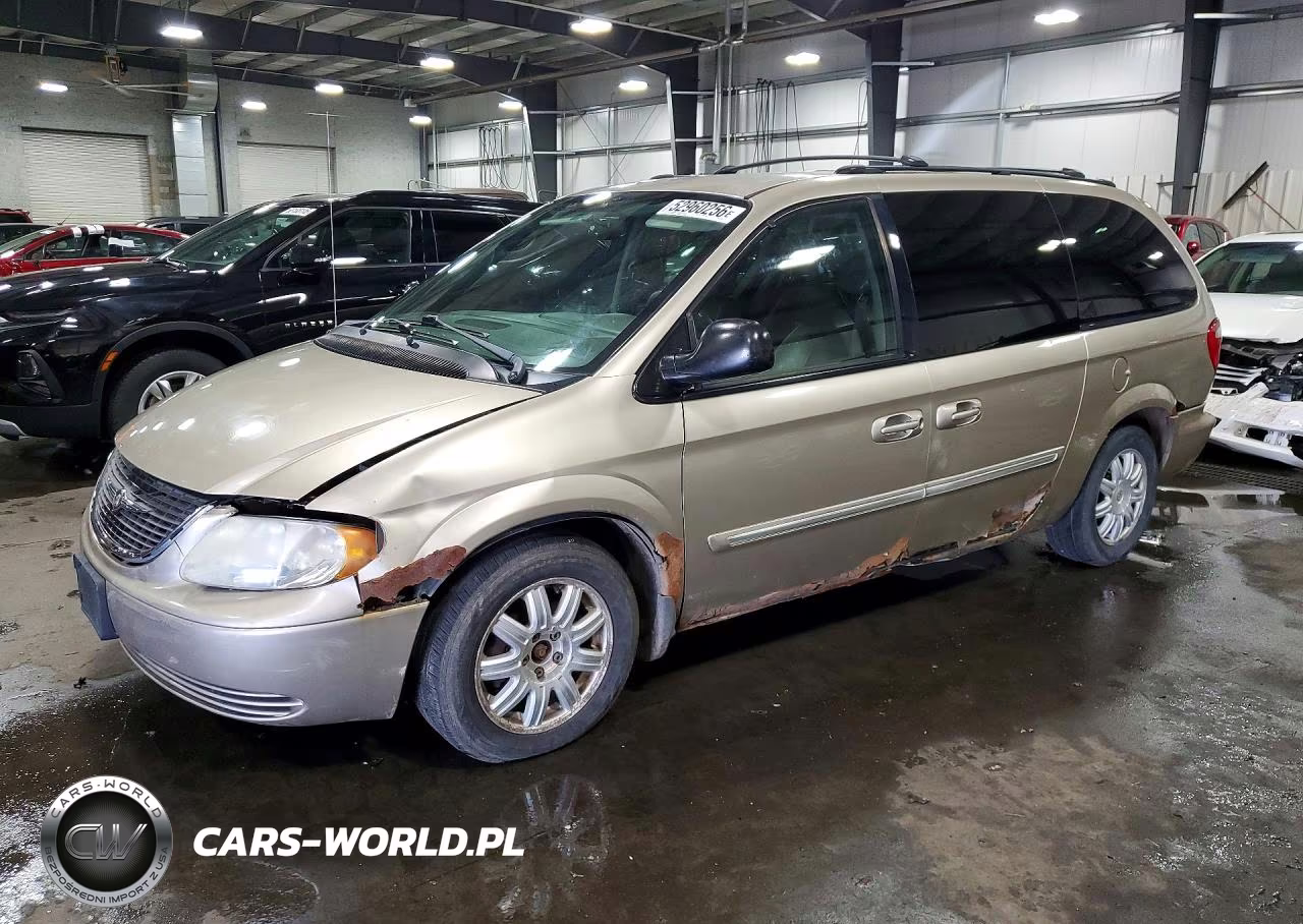 2004 Chrysler Town & Country Touring